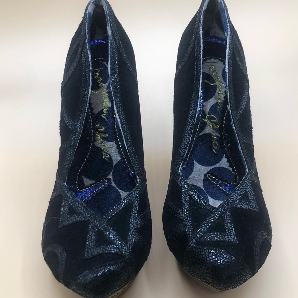 𝗜𝗿𝗿𝗲𝗴𝘂𝗹𝗮𝗿 𝗖𝗵𝗼𝗶𝗰𝗲 “𝗘𝗱𝗶𝗻𝗮” 𝗦𝘁𝗮𝗰𝗸𝗲𝗱 𝗛𝗲𝗲𝗹𝘀